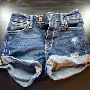 Jean shorts!